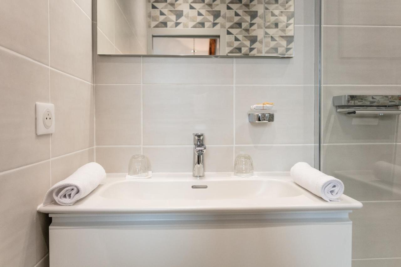 Les Enclos Secrets Livernon Kamer foto