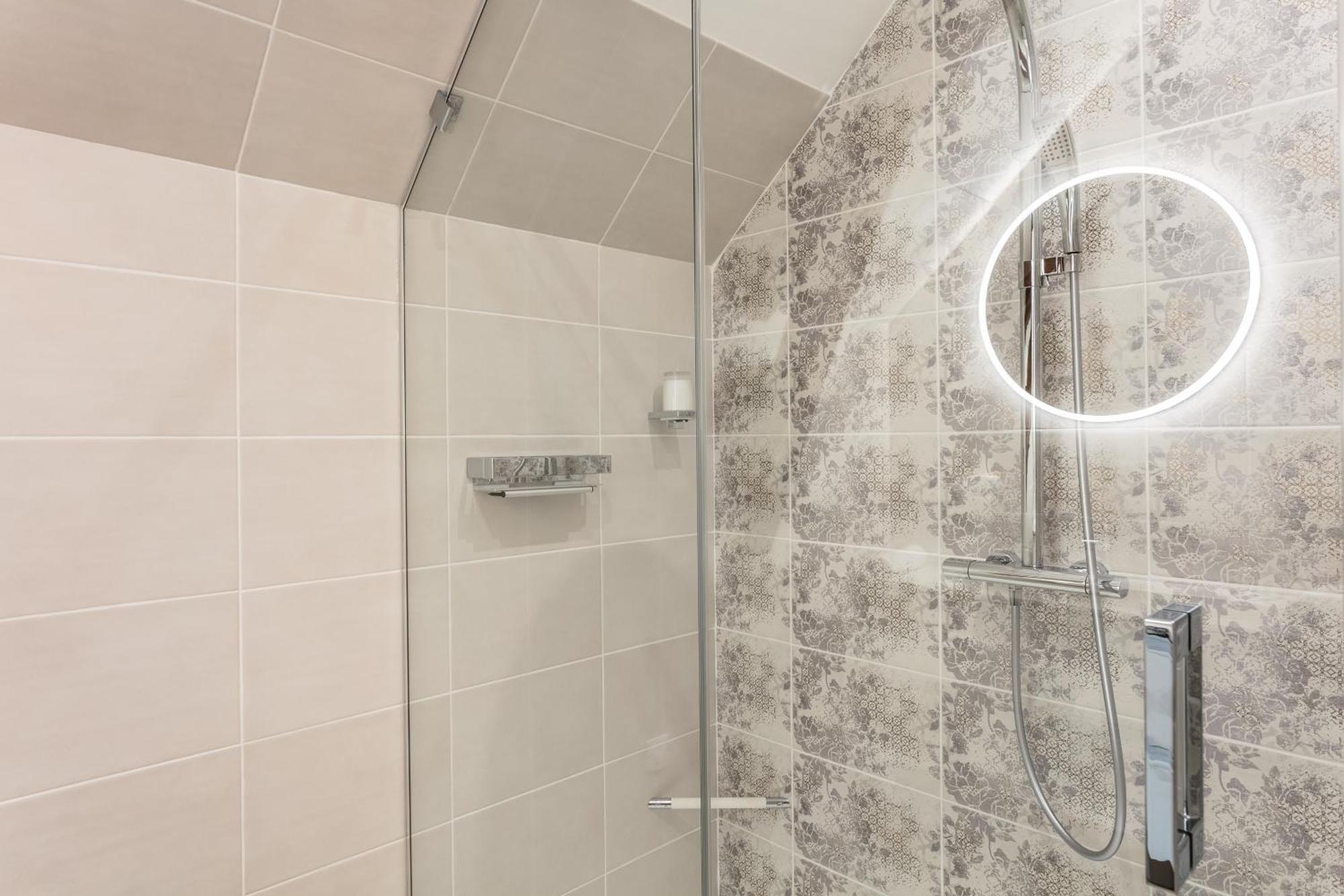 Les Enclos Secrets Livernon Kamer foto